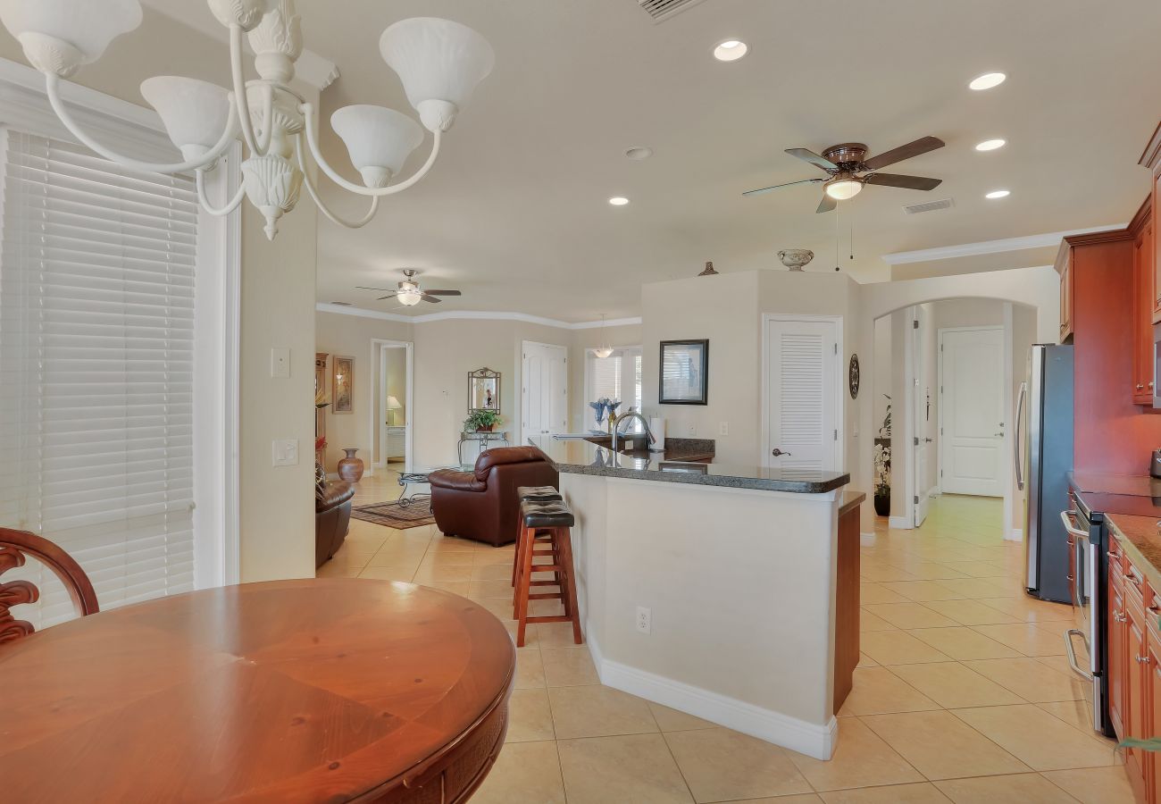 Ferienhaus in Cape Coral - Bahama - Beautiful and Spacious Tropical-Style Gulf Access Home