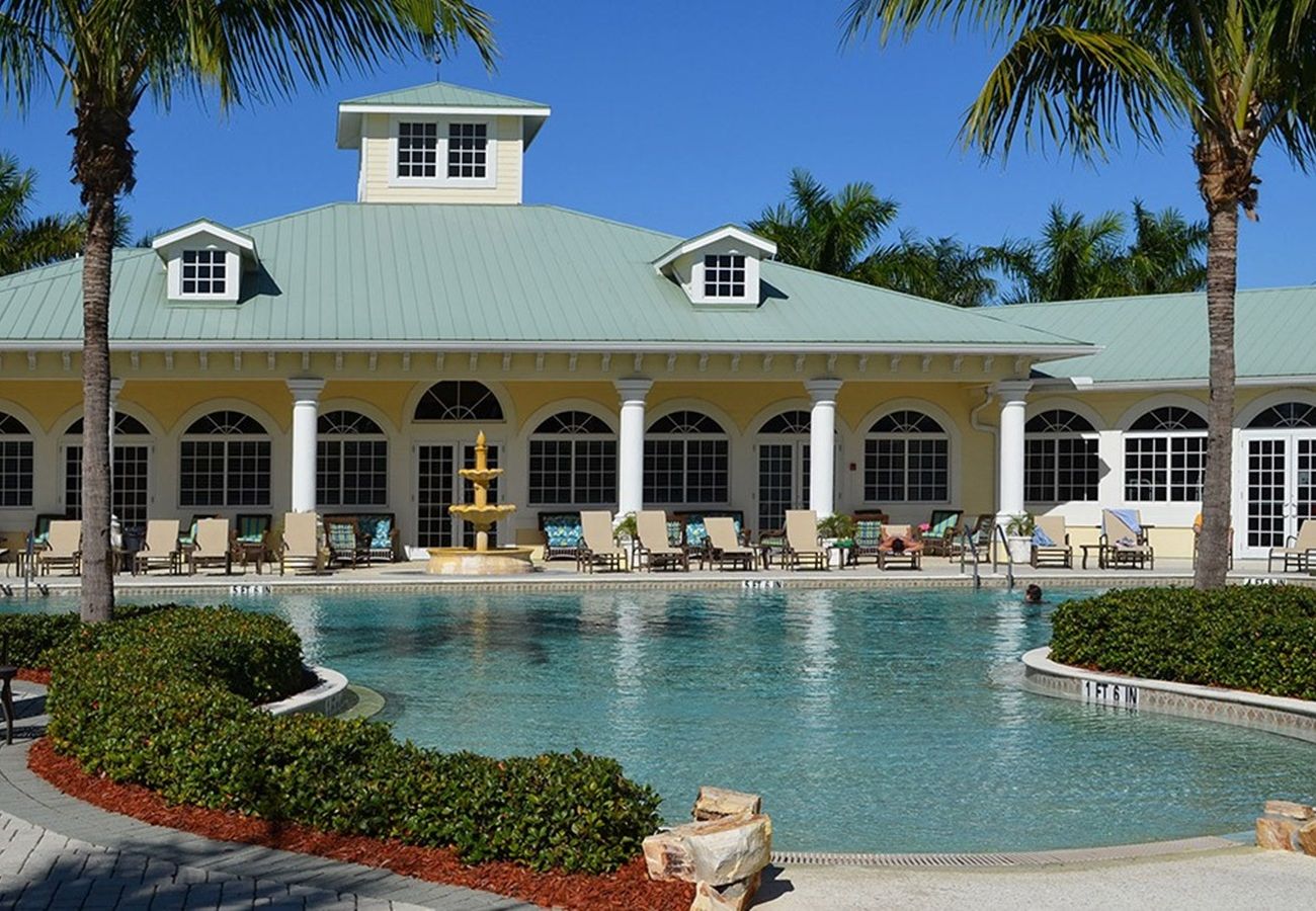 Ferienhaus in North Fort Myers - CCVR Villa Moody River -Luxuriöse Villa mit am Wasser in bewachter Nachbarschaft