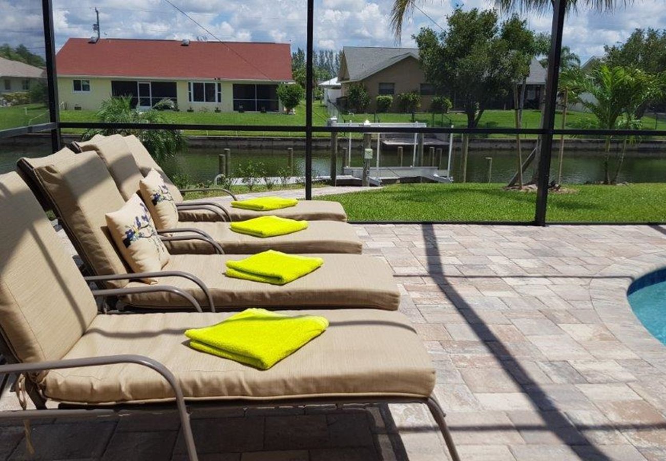 Ferienhaus in Cape Coral - CCVR Villa Antigua - Schöne & hochwertige Villa mit Golf-Zugang