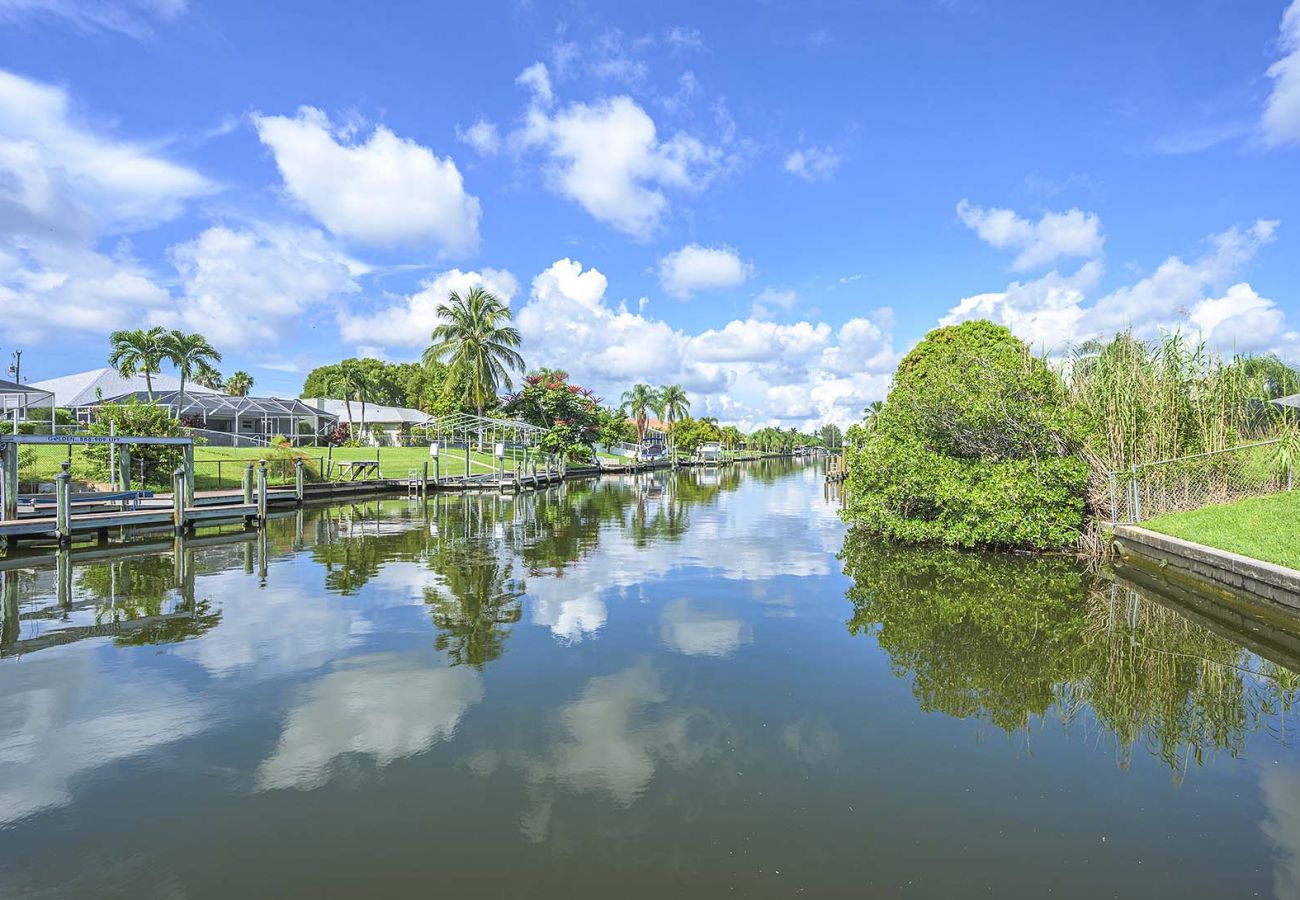 Ferienhaus in Cape Coral - CCVR Villa Florida Sun - Wunderschöne Villa in Südlage mit Spa und Zugang zum Golf