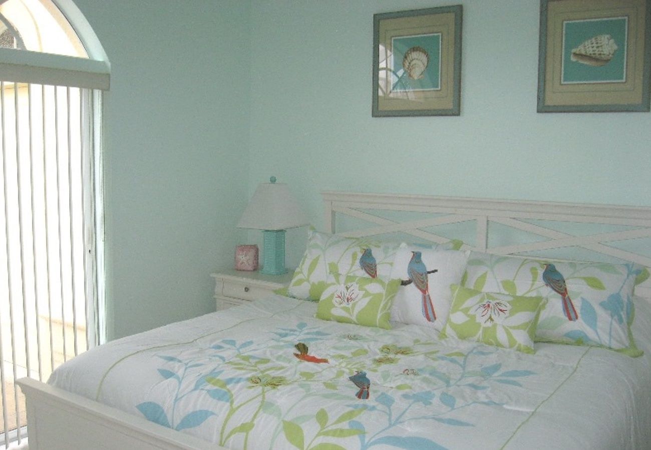 Villa in Cape Coral - CCVR Villa Casa Royale - A Boater's Dream Come True |  Prime Location, Pool, Spa & South Exposure