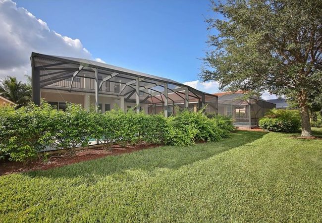 House in North Fort Myers - CCVR Villa Moody River - Luxurious Waterfront Home in Gated Community
