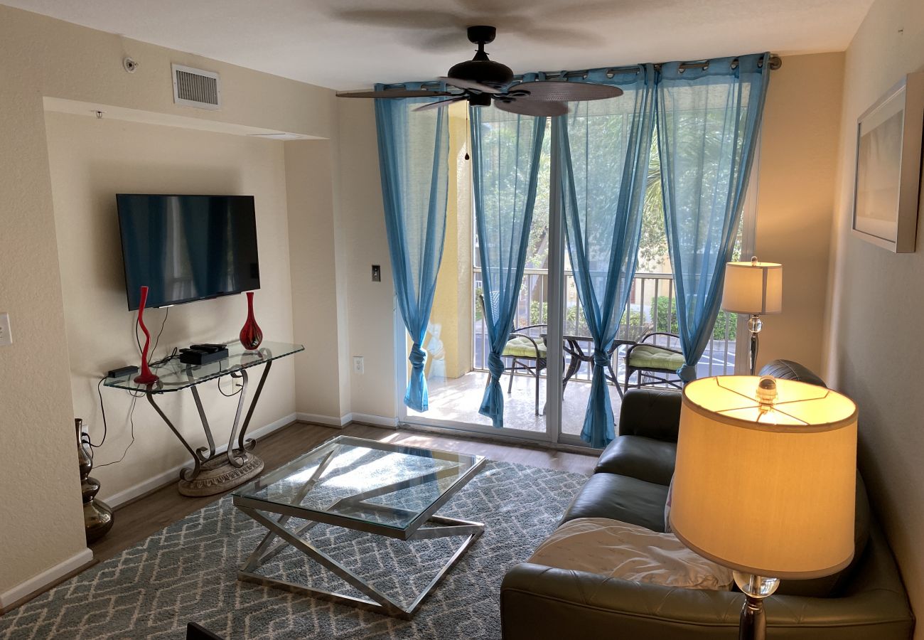 Apartment in Fort Myers - CCVR Residence Condo 2 - Perfect Fort Myers Getaway in Elegant Condo