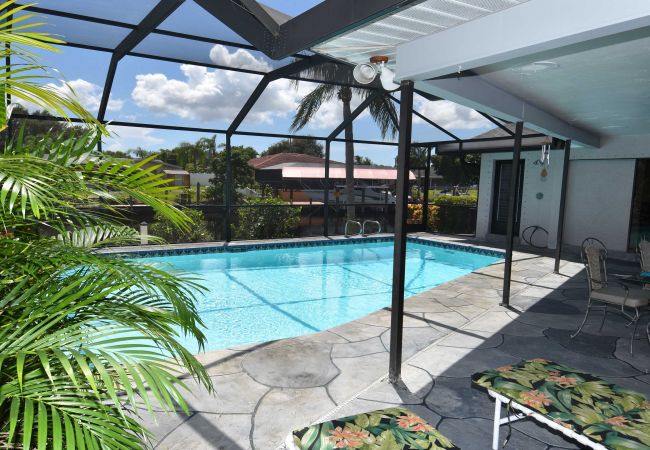  in Cape Coral - CCVR Villa Oasis - Oasis of Peace surrounded by a Tropical Garden